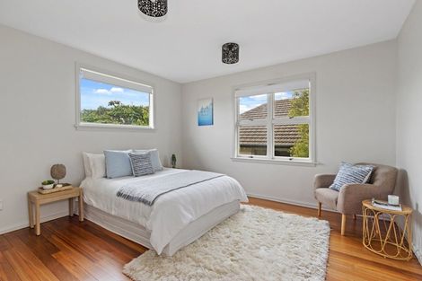 Photo of property in 11 Glenrowan Avenue, Avondale, Christchurch, 8061