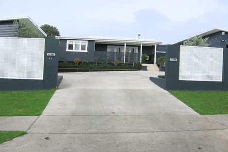 Photo of property in 41 Greenhithe Road, Greenhithe, Auckland, 0632