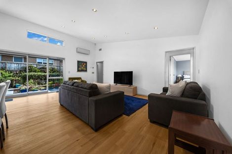 Photo of property in 8 Canmore Street, Pokeno, 2402