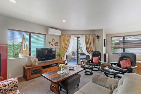 Photo of property in 31a Baird Street, Howick, Auckland, 2014