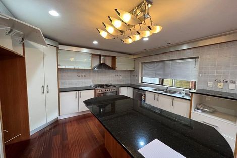 Photo of property in 4 Andara Close, Pinehill, Auckland, 0632