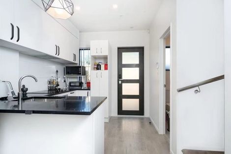 Photo of property in 4/46 Te Kanawa Crescent, Henderson, Auckland, 0610