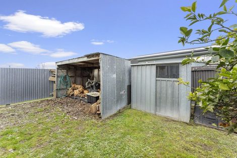 Photo of property in 12 Pembroke Street, Highbury, Palmerston North, 4412