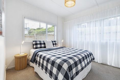 Photo of property in 48a Pitcairn Street, Oakura, 4314
