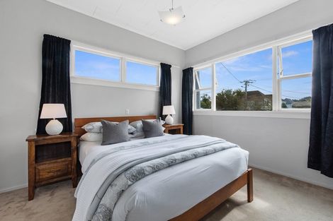Photo of property in 21 Church Street, Northcote Point, Auckland, 0627