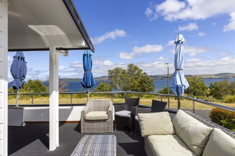 Photo of property in 30 Pokaka Crescent, Wharewaka, Taupo, 3330