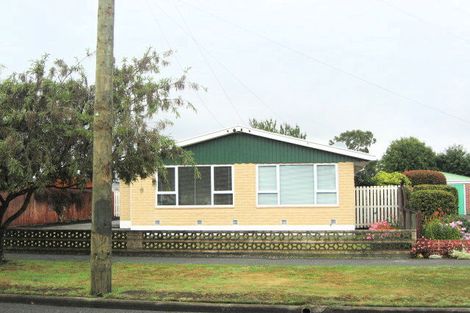 Photo of property in 64 Coopers Road, Dallington, Christchurch, 8061