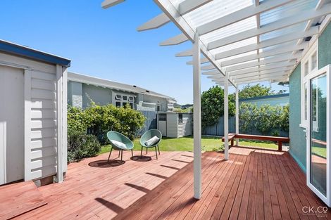 Photo of property in 1 Tennyson Street, Petone, Lower Hutt, 5012