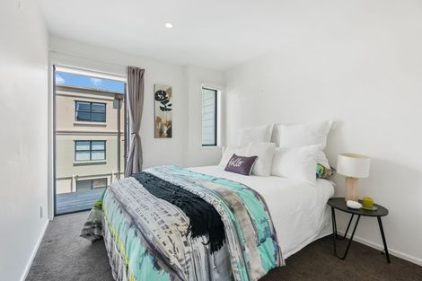 Photo of property in 419a Beach Road, Mairangi Bay, Auckland, 0630