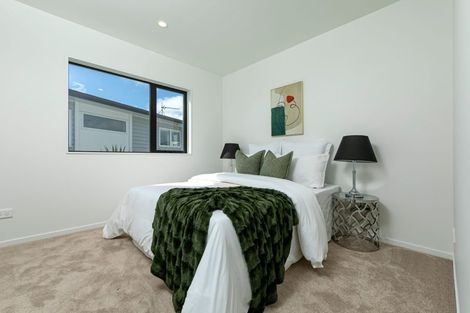 Photo of property in 3 Riroriro Road, Hobsonville, Auckland, 0616