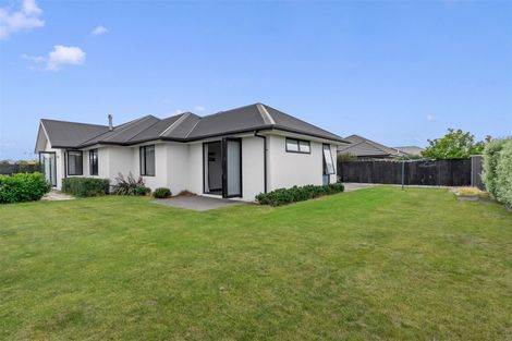 Photo of property in 22 Gilchrist Place, Kaiapoi, 7630