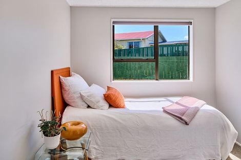 Photo of property in 33 Clipper Street, Titahi Bay, Porirua, 5022