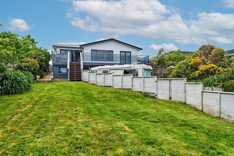 Photo of property in 26 Herewini Street, Titahi Bay, Porirua, 5022