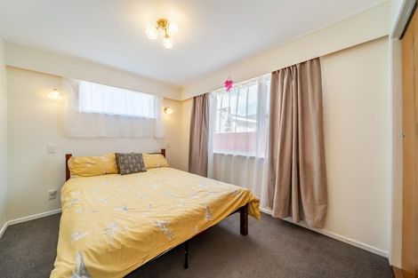 Photo of property in 33a Percy Cameron Street, Avalon, Lower Hutt, 5011