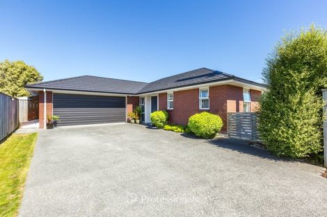 Photo of property in 20 Poulson Grove, Trentham, Upper Hutt, 5018