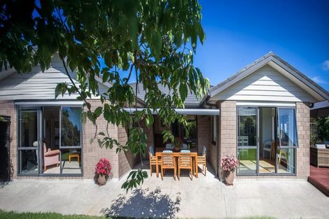 Photo of property in 73 Kotuku Drive, Paraparaumu Beach, Paraparaumu, 5032