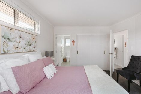 Photo of property in Waterview Estate, 34/4 Greystone Place, Omokoroa, 3114