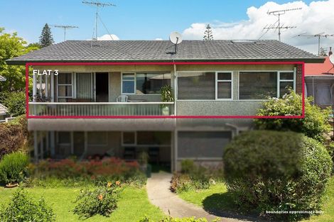 Photo of property in 3/101 Selwyn Road, Cockle Bay, Auckland, 2014