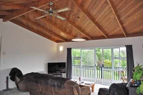 Photo of property in 83 Marshall Road, Kaiwaka, 0573