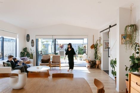 Photo of property in 37 Colpoma Close, Papamoa Beach, Papamoa, 3118