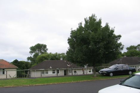 Photo of property in 23 Eastview Road, Glen Innes, Auckland, 1072