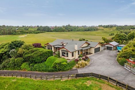Photo of property in 66 Mcgiven Drive, Ridgewood, New Plymouth, 4371