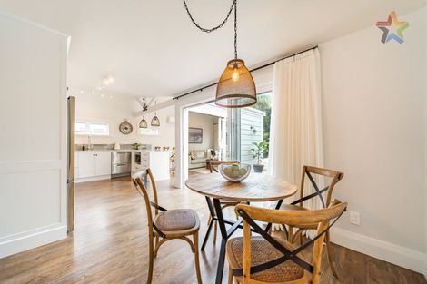 Photo of property in 17 Oriental Street, Petone, Lower Hutt, 5012