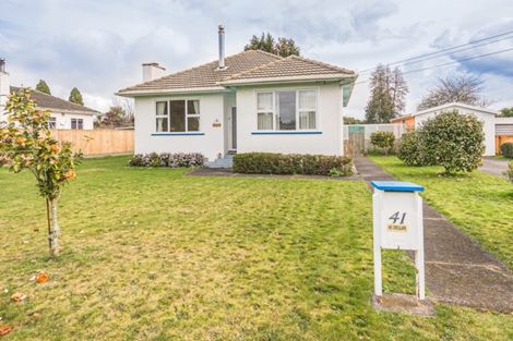 Photo of property in 41 Caffray Avenue, Aramoho, Whanganui, 4500