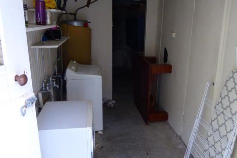 Photo of property in 10 Cavendish Square, Strathmore Park, Wellington, 6022