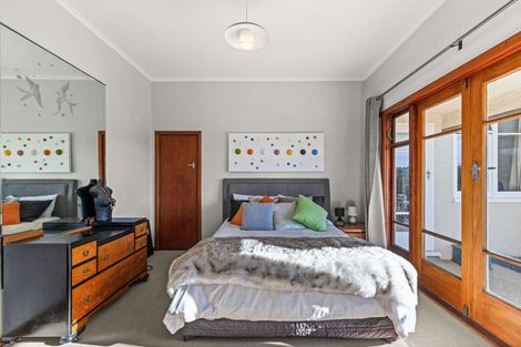 Photo of property in 236 Kennedy Road, Onekawa, Napier, 4110