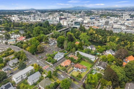 Photo of property in 215 River Road, Claudelands, Hamilton, 3214