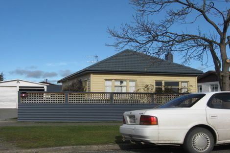 Photo of property in 11 Grange Street, Winton, 9720