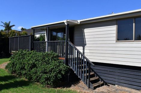 Photo of property in 43 Birch Road, Pukekohe, 2120