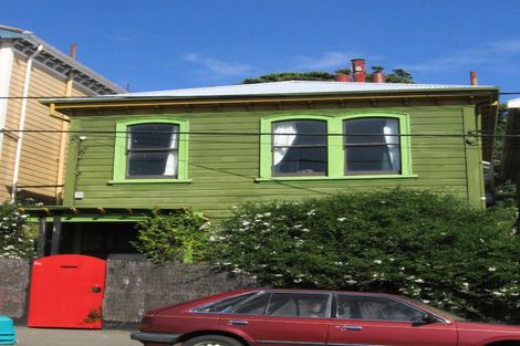 Photo of property in 10 Russell Terrace, Newtown, Wellington, 6021