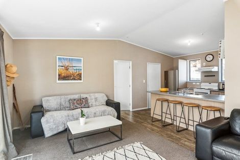 Photo of property in 7 Eruini Street, Waikanae Beach, Waikanae, 5036