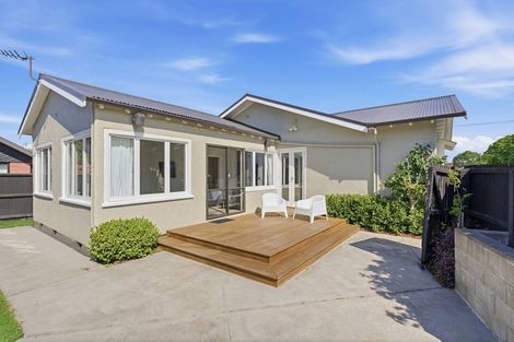 Photo of property in 1/68 Searells Road, Strowan, Christchurch, 8052
