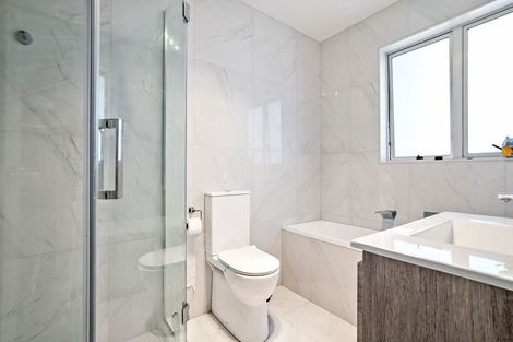 Photo of property in 18 Sapwood Crescent, Takanini, 2110