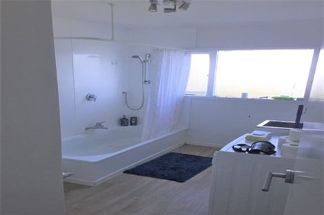 Photo of property in 84b Homebush Road, Khandallah, Wellington, 6035