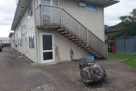 Photo of property in 40h Leighton Avenue, Waiwhetu, Lower Hutt, 5010