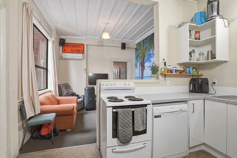 Photo of property in 142 Albany Street, North Dunedin, Dunedin, 9016