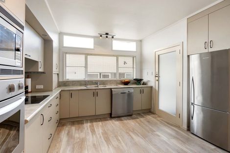 Photo of property in 24 Tainui Street, Frankton, Hamilton, 3204