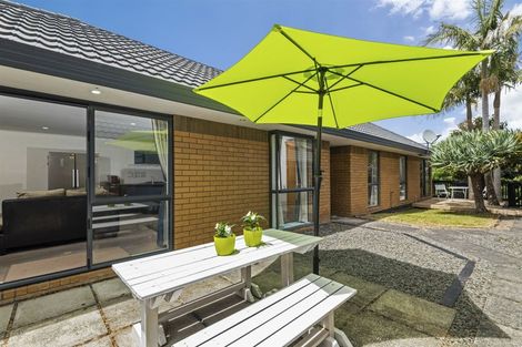 Photo of property in 620/12 Northcross Drive, Oteha, Auckland, 0632