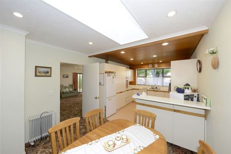 Photo of property in 1 Thorrington Road, Cashmere, Christchurch, 8022