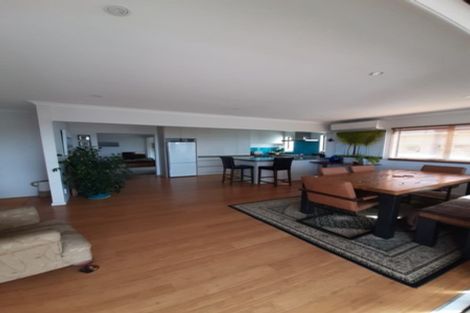 Photo of property in 21 Gledstane Road, Stanmore Bay, Whangaparaoa, 0932