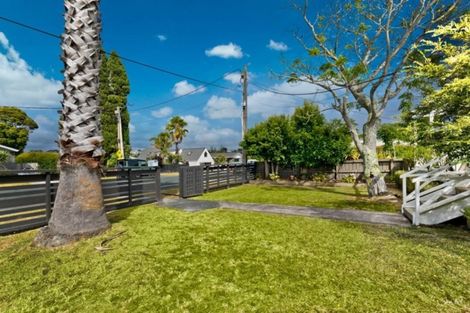 Photo of property in 23 Zealandia Road, Manly, Whangaparaoa, 0930