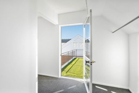 Photo of property in 2/53 Hamilton Avenue, Ilam, Christchurch, 8041