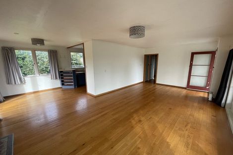 Photo of property in 27 Waikite Road, Welcome Bay, Tauranga, 3112