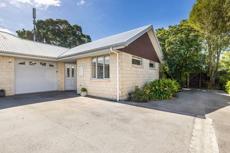 Photo of property in 4/194 Waimairi Road, Ilam, Christchurch, 8041