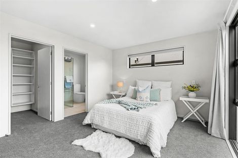 Photo of property in 1 Baker Estate Lane, Halswell, Christchurch, 8025