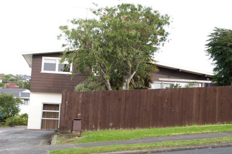 Photo of property in 71 Advene Road, Cockle Bay, Auckland, 2014